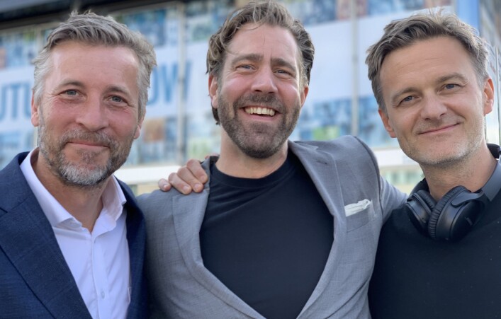 Pontus Ogebjer i Schibsted med PodMe-gründerne Niklas Julin och Johan Strömberg. Pontus Ogebjer i Schibsted med PodMe-gründerne Niklas Julin och Johan Strömberg.