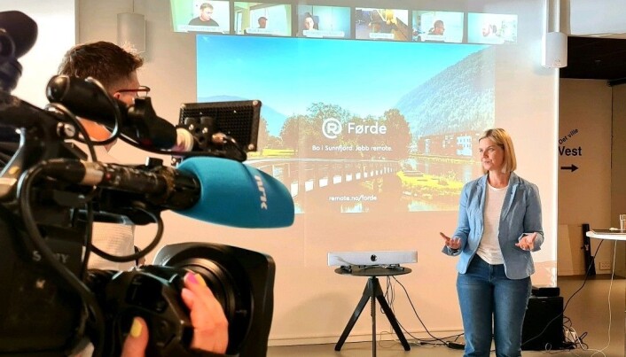Kunnskaps- og integreringsminister Guri Melby deltok på Remotes lansering i Førde. Kunnskaps- og integreringsminister Guri Melby deltok på Remotes lansering i Førde.