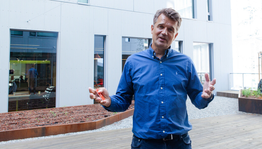For å lykkes i betalingsmarkedet må du lykkes med netthandel. Og for å lykkes med netthandel må du kunne tilby utsatt betaling. Vipps-sjefen Rune Garborg forteller om hva som skal til for å få suksess med «Stor-Vipps» For å lykkes i betalingsmarkedet må du lykkes med netthandel. Og for å lykkes med netthandel må du kunne tilby utsatt betaling. Vipps-sjefen Rune Garborg forteller om hva som skal til for å få suksess med «Stor-Vipps»