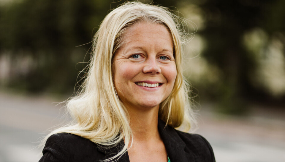 Airthings-sjef Emma Tryti går på dagen.