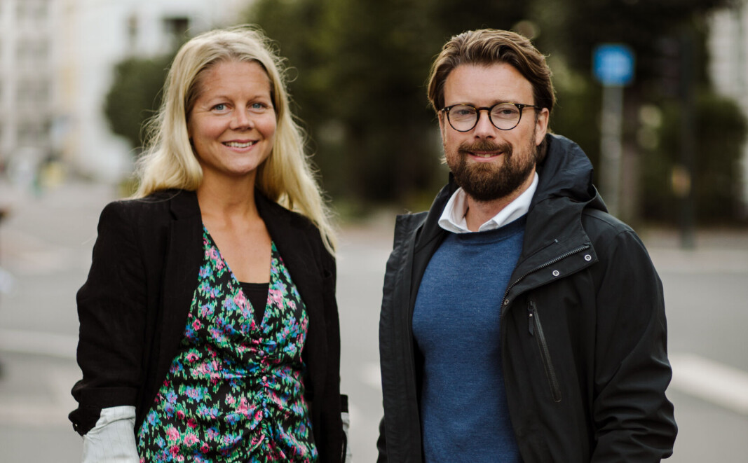 Emma Tryti og Joar Hagatun i Kron utvider fondsparingsmulighetene for sine kunder. Emma Tryti og Joar Hagatun i Kron utvider fondsparingsmulighetene for sine kunder.