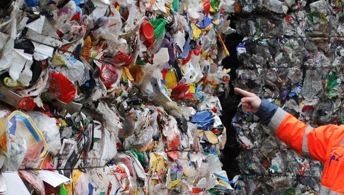 Megadeal til søppel-startup: Skal bruke blokkjede for å minimere plast på avveie