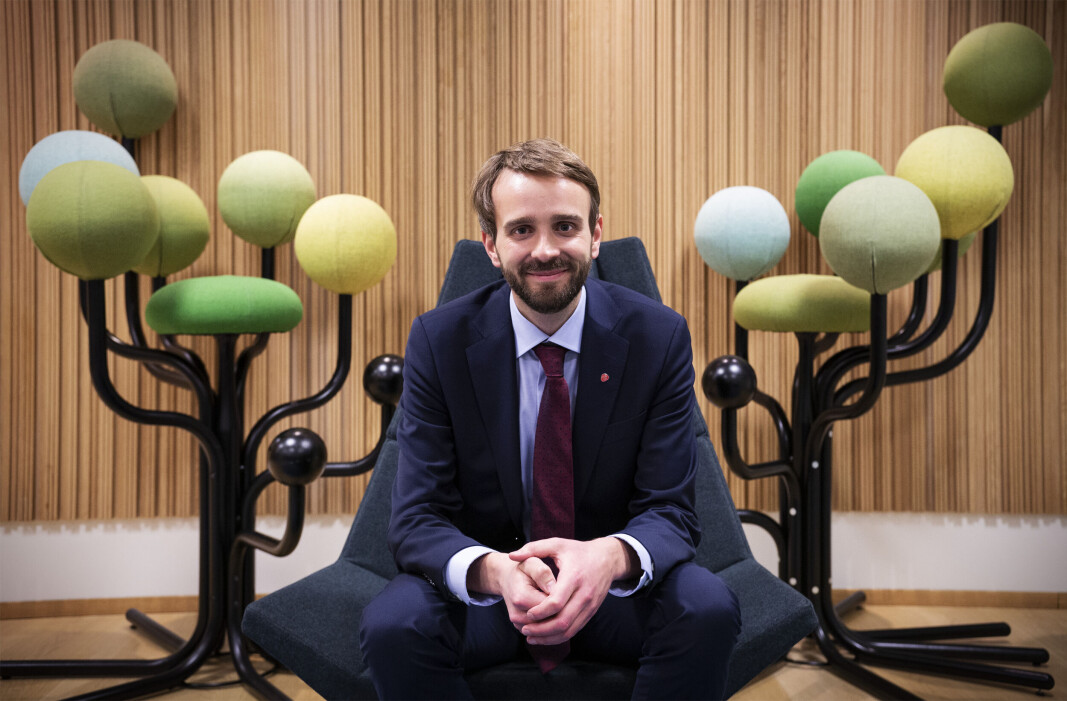 Næringsminister Jan Christian Vestre er selv bedriftseier, og vet hvor skoen trykker. Næringsminister Jan Christian Vestre er selv bedriftseier, og vet hvor skoen trykker.