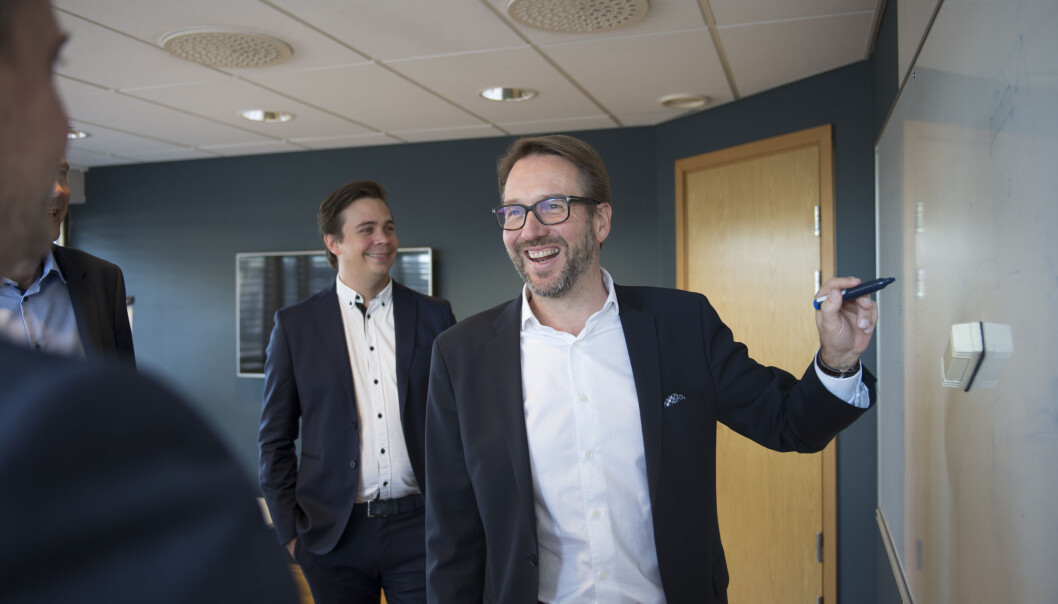 Utvikler i Iconfirm, Nicolai Berg (bak) sammen med gründer Christian Butenschøn (foran). Utvikler i Iconfirm, Nicolai Berg (bak) sammen med gründer Christian Butenschøn (foran).