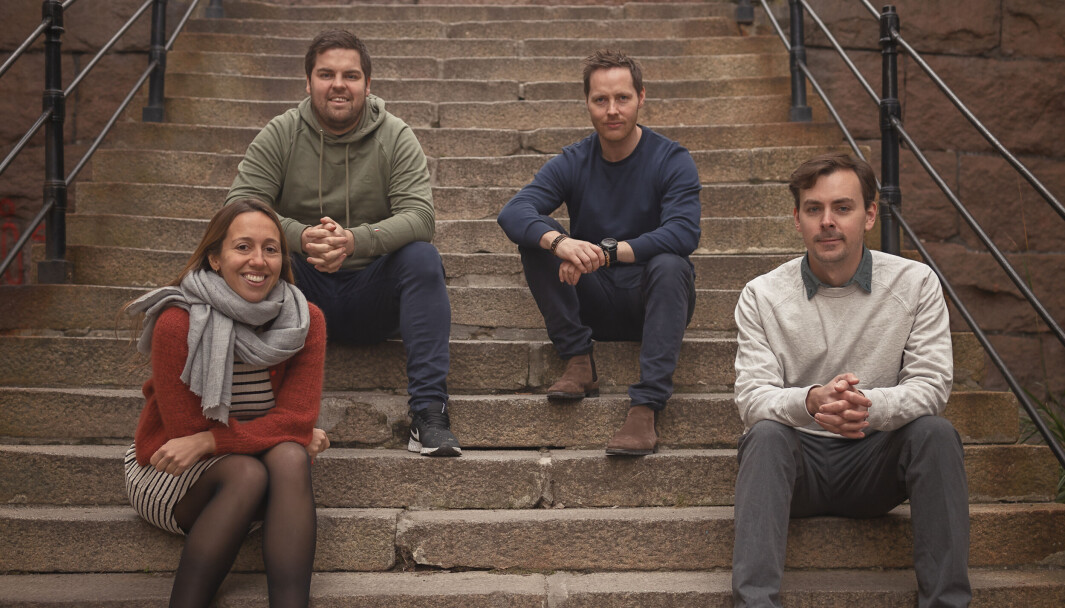 Arkitekt Dorotea Nenadovic, CTO Catho Bjerkseter, CEO Ove Kvalsvik og utvikler Jamie Lawrence Payne i Parallelo. Arkitekt Dorotea Nenadovic, CTO Catho Bjerkseter, CEO Ove Kvalsvik og utvikler Jamie Lawrence Payne i Parallelo.