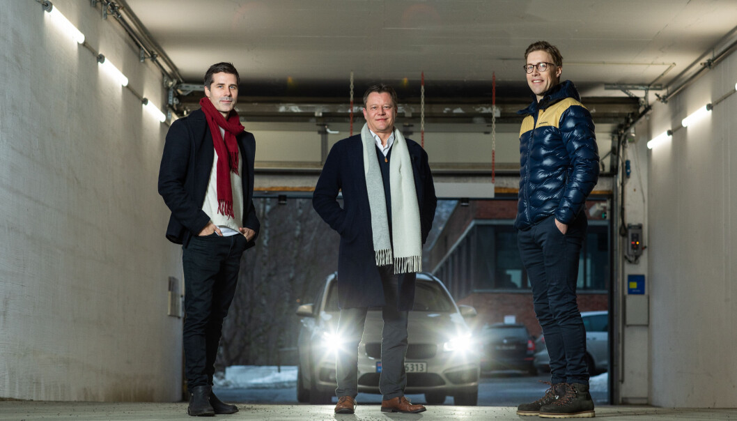 Lars Iver Strand, forretningsutvikler i OBOS, daglig leder i Parqio Ketil Høigaard og Jan Fossgård, direktør i OBOS- og AF-eide Construct Venture. Lars Iver Strand, forretningsutvikler i OBOS, daglig leder i Parqio Ketil Høigaard og Jan Fossgård, direktør i OBOS- og AF-eide Construct Venture.
