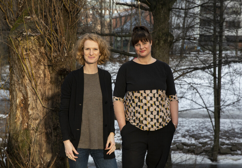 Randi Lillelatern og Kirsti Svenning i Historiebruket lager Shifter-podcasten 'Folk som fikser verden'.
