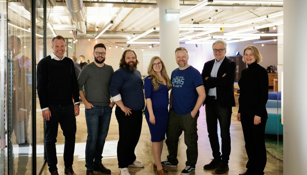 Fra venstre: Fredrik Dokk Nygaard (leder direkteinvesteringer i Aars), Rune Larsen (daglig leder i Iterate), Kim Ophus Leskovsky (co-founder i Iterate), Pernille Wangsholm Holloway (styremedlem Iterate), Anders Haugeto (styreleder og co-founder Iterate), Harald Møller (medeier i Aars) og Katja Lund Lefdal (senior investment associate i Aars). Fra venstre: Fredrik Dokk Nygaard (leder direkteinvesteringer i Aars), Rune Larsen (daglig leder i Iterate), Kim Ophus Leskovsky (co-founder i Iterate), Pernille Wangsholm Holloway (styremedlem Iterate), Anders Haugeto (styreleder og co-founder Iterate), Harald Møller (medeier i Aars) og Katja Lund Lefdal (senior investment associate i Aars).