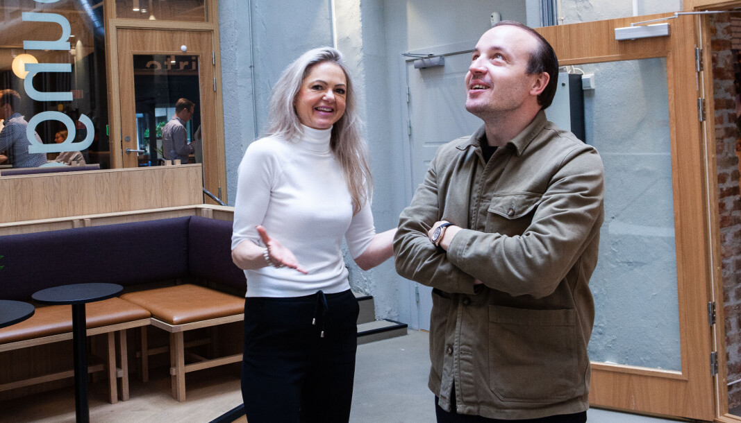 Lunar-sjef og gründer Ken Villum Klausen og Norges-sjef Eilin Schjetne har all anledning til å smile stort. Med budet på Instabank blir banken i et jafs mye større i Norge, men får også innpass i Finland. Lunar-sjef og gründer Ken Villum Klausen og Norges-sjef Eilin Schjetne har all anledning til å smile stort. Med budet på Instabank blir banken i et jafs mye større i Norge, men får også innpass i Finland.