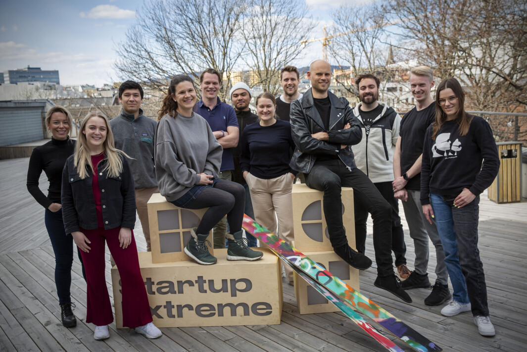 Deler av teamet i Startup Norway, med Kellie Persson (fra venstre), Monica Costa Gåseide, Eirik Strøm, Maja Adriaensen, Thomas Wittusen, Sean Jayven Aguinaldo, Verineia Codrean, Jonas Lundervold, Knut Wien, Adrian Prigel Jordahl, Eirik Nerdal og Justyna Lesniak. Deler av teamet i Startup Norway, med Kellie Persson (fra venstre), Monica Costa Gåseide, Eirik Strøm, Maja Adriaensen, Thomas Wittusen, Sean Jayven Aguinaldo, Verineia Codrean, Jonas Lundervold, Knut Wien, Adrian Prigel Jordahl, Eirik Nerdal og Justyna Lesniak.