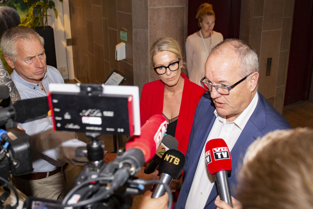 Det stormet til tider rundt Anita Krohn Traaseth da hun var leder for Innovasjon Norge, men hun klarte å komme seg gjennom det. Her med styreleder Gunnar Bovim og et samlet pressekorps fra 2018. Det stormet til tider rundt Anita Krohn Traaseth da hun var leder for Innovasjon Norge, men hun klarte å komme seg gjennom det. Her med styreleder Gunnar Bovim og et samlet pressekorps fra 2018.