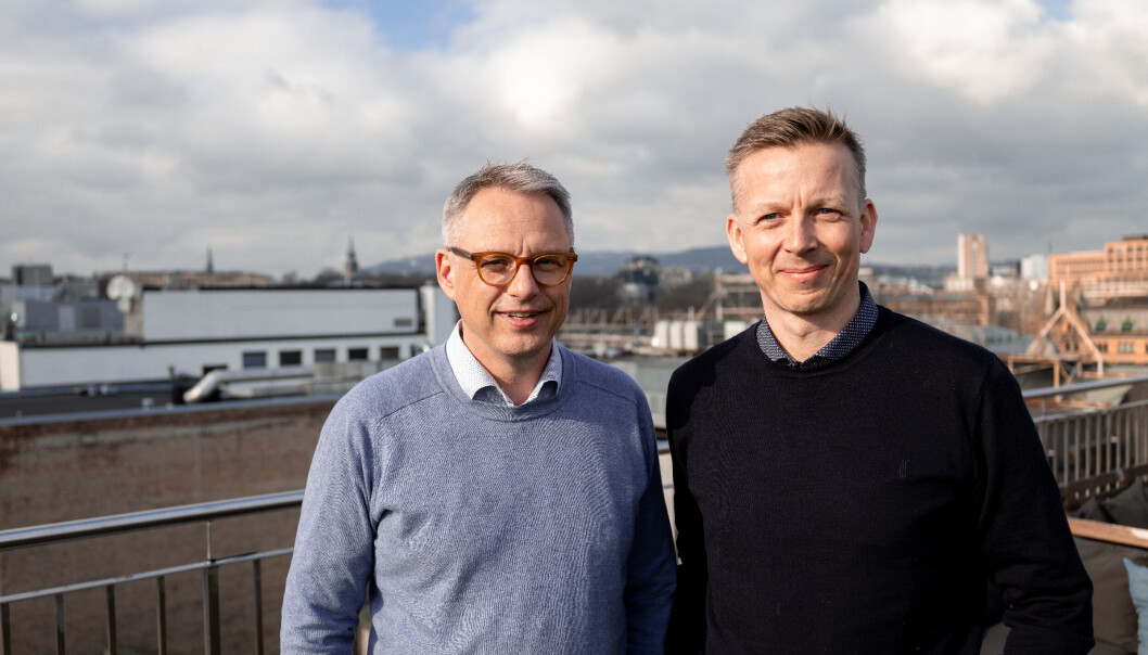 FOR FÅ UTVIKLERE: – Den utfordringen veldig mange selskap i Norge kjenner på i dag, er at det er vanskelig å ansette egne utviklere, sier Per Einar Myklebust, CEO og med-gründer av Cefalo og salgs- og markedssjef, Jens Wahlberg. (Foto: Daniel Novello, Pressworks) FOR FÅ UTVIKLERE: – Den utfordringen veldig mange selskap i Norge kjenner på i dag, er at det er vanskelig å ansette egne utviklere, sier Per Einar Myklebust, CEO og med-gründer av Cefalo og salgs- og markedssjef, Jens Wahlberg. (Foto: Daniel Novello, Pressworks)