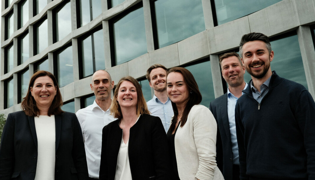 Anne Gretland CEO i FotoWare, Ramon Forster CEO i Picturepark, Lona Nordén Support Lead i FotoWare, David Horton M&A i FotoWare, Bettina Berndtsen HR manager i FotoWare, Trond Kindberg CFO i FotoWare og Alex Kronenberg deputy Head of Marketing Director i Fotoware. Anne Gretland CEO i FotoWare, Ramon Forster CEO i Picturepark, Lona Nordén Support Lead i FotoWare, David Horton M&A i FotoWare, Bettina Berndtsen HR manager i FotoWare, Trond Kindberg CFO i FotoWare og Alex Kronenberg deputy Head of Marketing Director i Fotoware.
