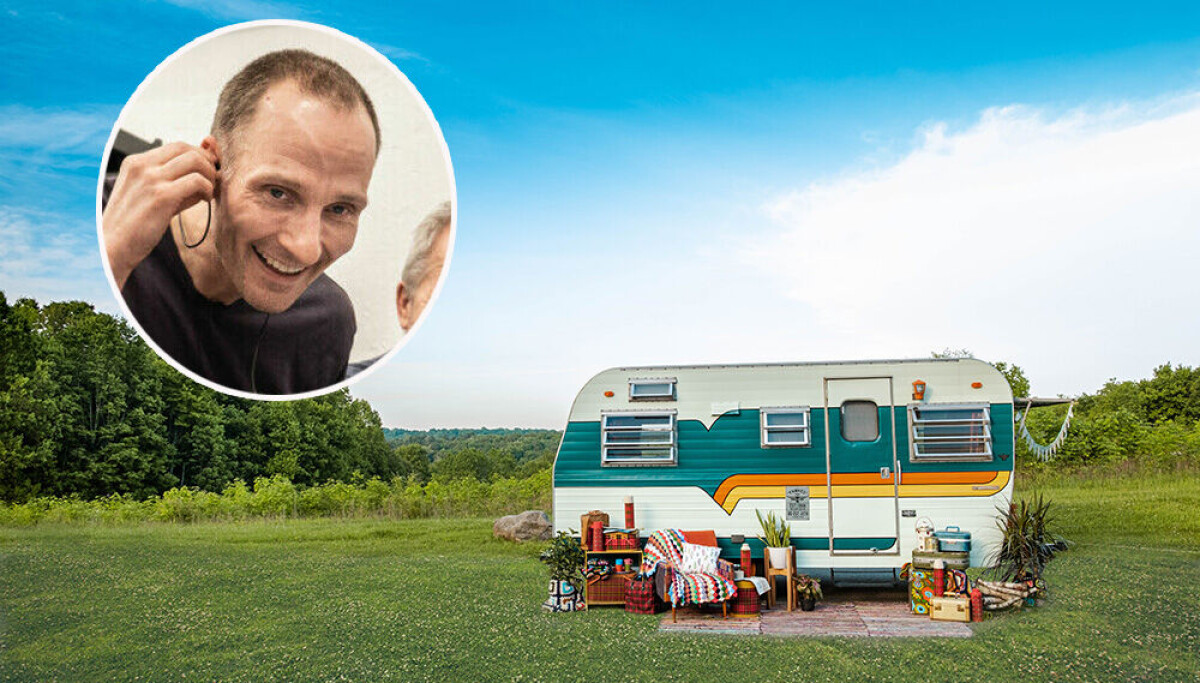 Stian elsker campingvognen sin