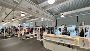 Loppeliten har store lokaler. Loppeliten har store lokaler.