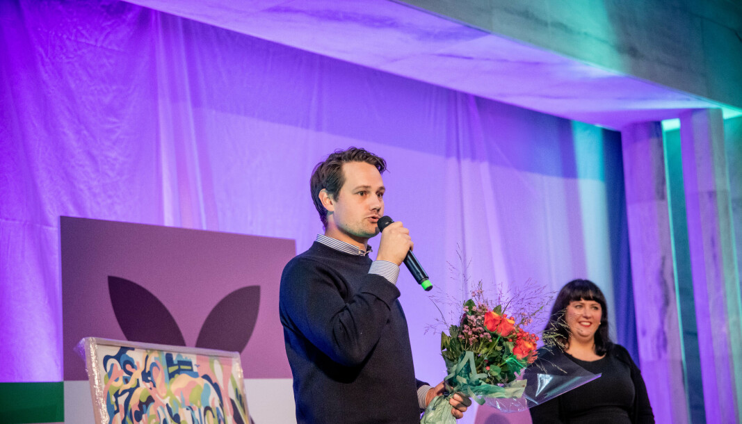 COO Martin Fredriksen tok i mot årets Oslo Innovation Award fra byråd for næring og eierskap, Victoria Marie Evensen. COO Martin Fredriksen tok i mot årets Oslo Innovation Award fra byråd for næring og eierskap, Victoria Marie Evensen.