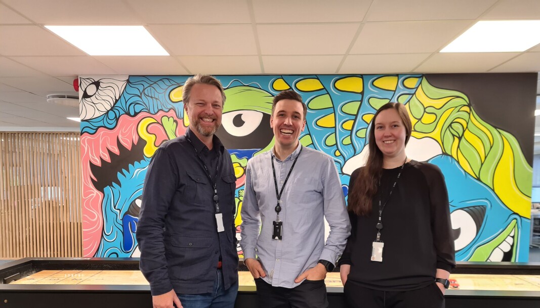 Tar over. Jarle Holm (t.v.) blir ny sjef i ZData etter Tor Kristian Seth, som vil bruke mer tid på produktutvikling og strategiske partnere og kunder. Janine Ravnanger Seth fortsetter derimot som COO og styreleder. Tar over. Jarle Holm (t.v.) blir ny sjef i ZData etter Tor Kristian Seth, som vil bruke mer tid på produktutvikling og strategiske partnere og kunder. Janine Ravnanger Seth fortsetter derimot som COO og styreleder.