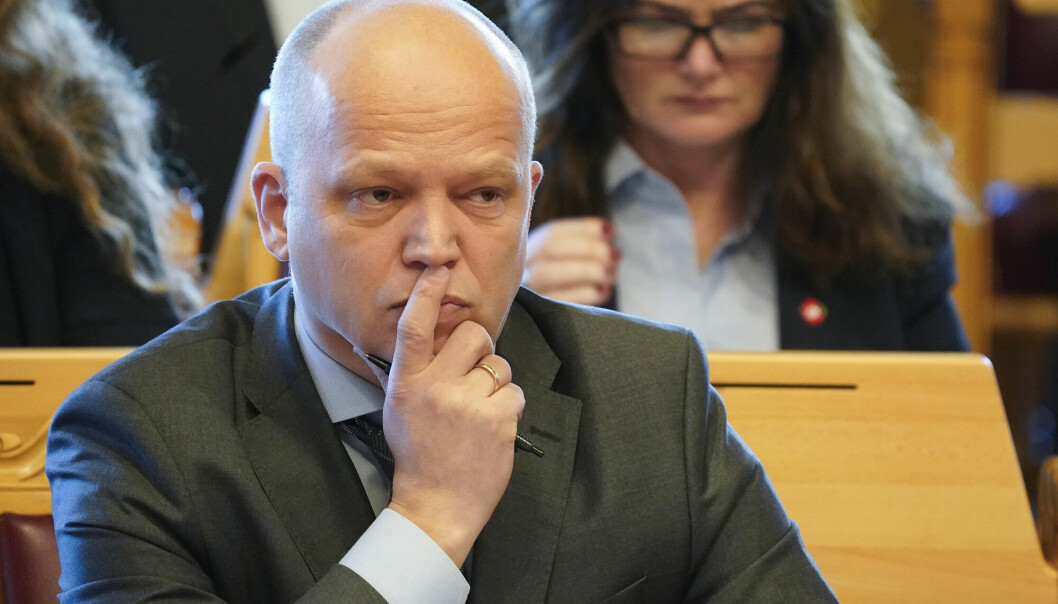 Finansminister Trygve Slagsvold Vedum deltar i den muntlige spørretimen.