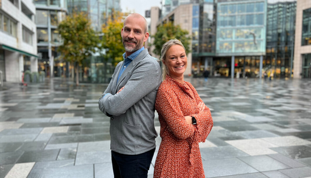 Markus Hökfelt (t.v.) og Susanne Gløersen i SEB.
