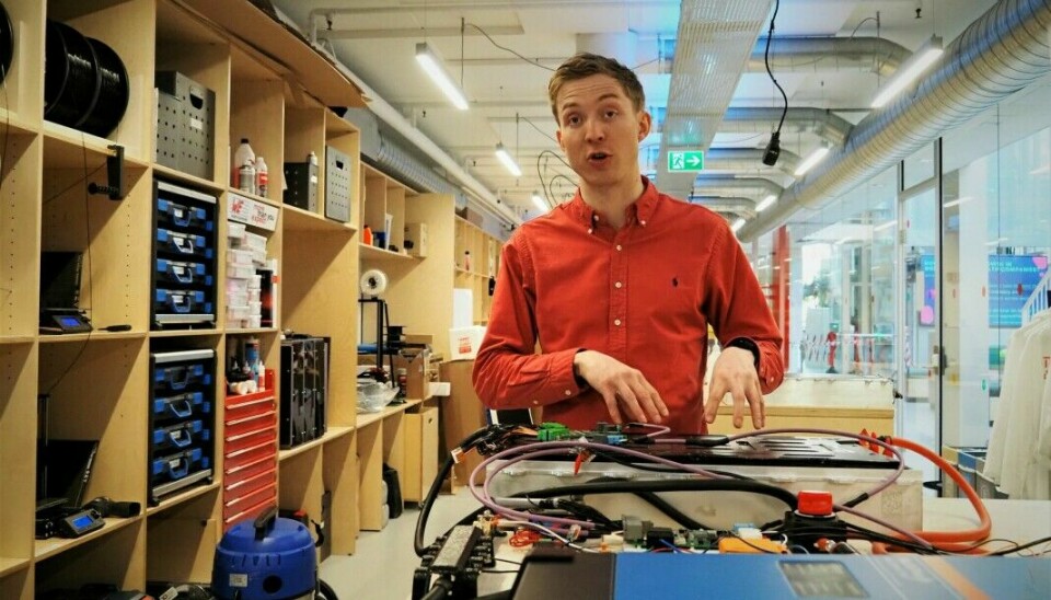 I hardware-laben på Startuplab i Oslo har gründer Jørgen Erdal og Evyon bygget sine prototyper.