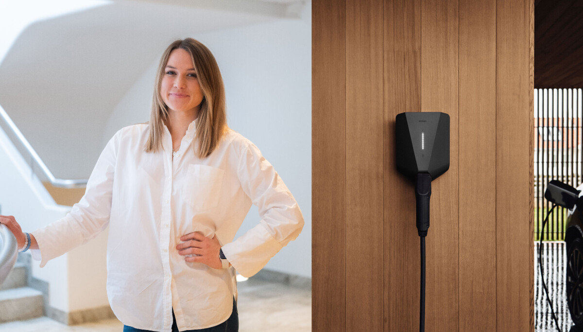 Photo: Per-Ivar Nikolaisen Her er Easee-laderen som skal følge standarden til punkt og prikke