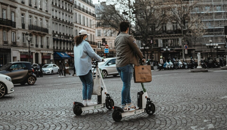 Kommersielle elektriske sparkesykler blir forbudt i Paris.