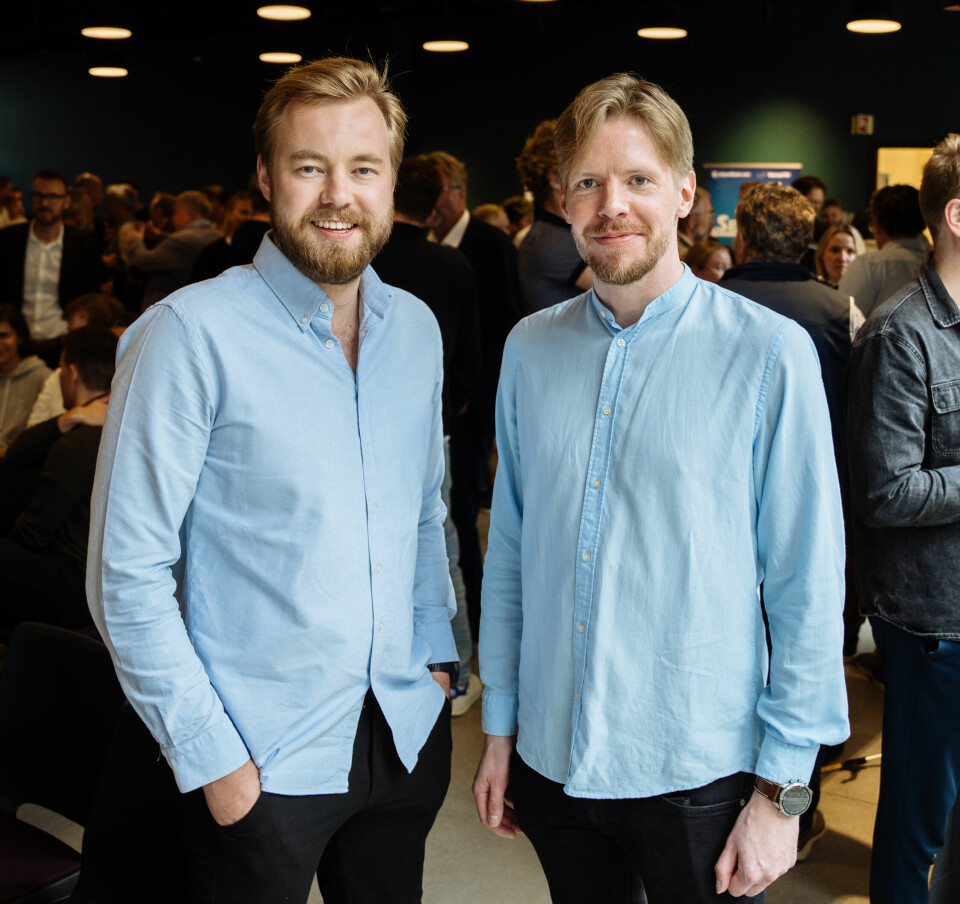Jørgen Veiby (t.v.) i StartupLab og Thor Richard Isaksen i 6AM har ikke bare sansen for de samme skjortene, men også ganske lik smak på hva som er en bra startup - nå styrkes samarbeidet gjennom at førstnevnte kjøper seg opp.