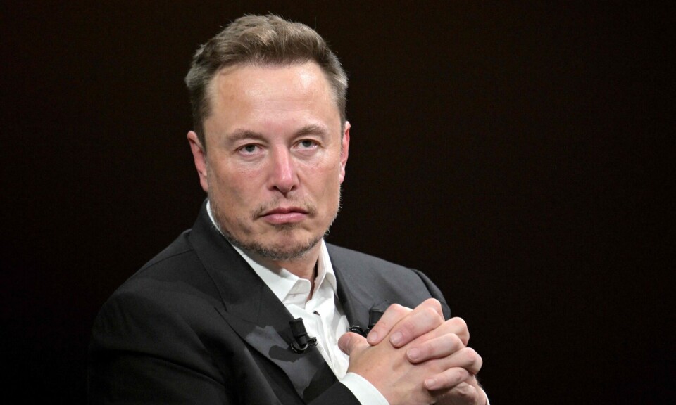 Elon Musk får kritikken sikkerhetspraksis.