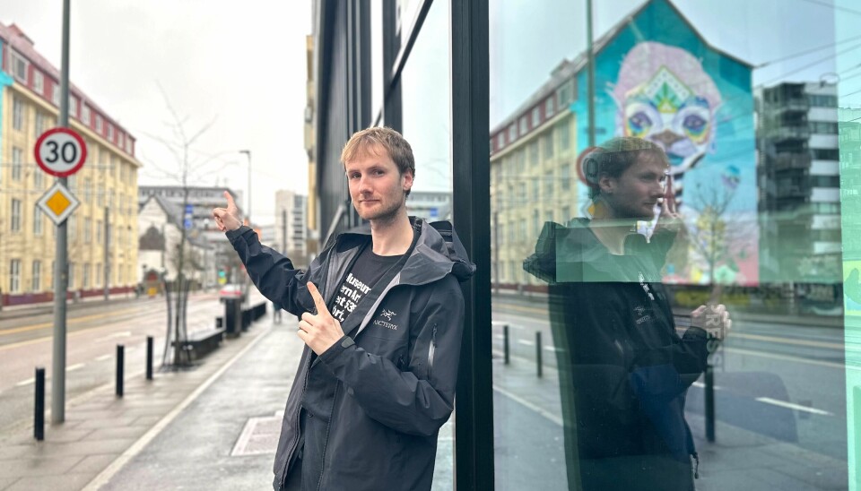 Heller ikke kult: Verken dabbing eller peking slår an blant Gen Z, mener Peder Haugfos.