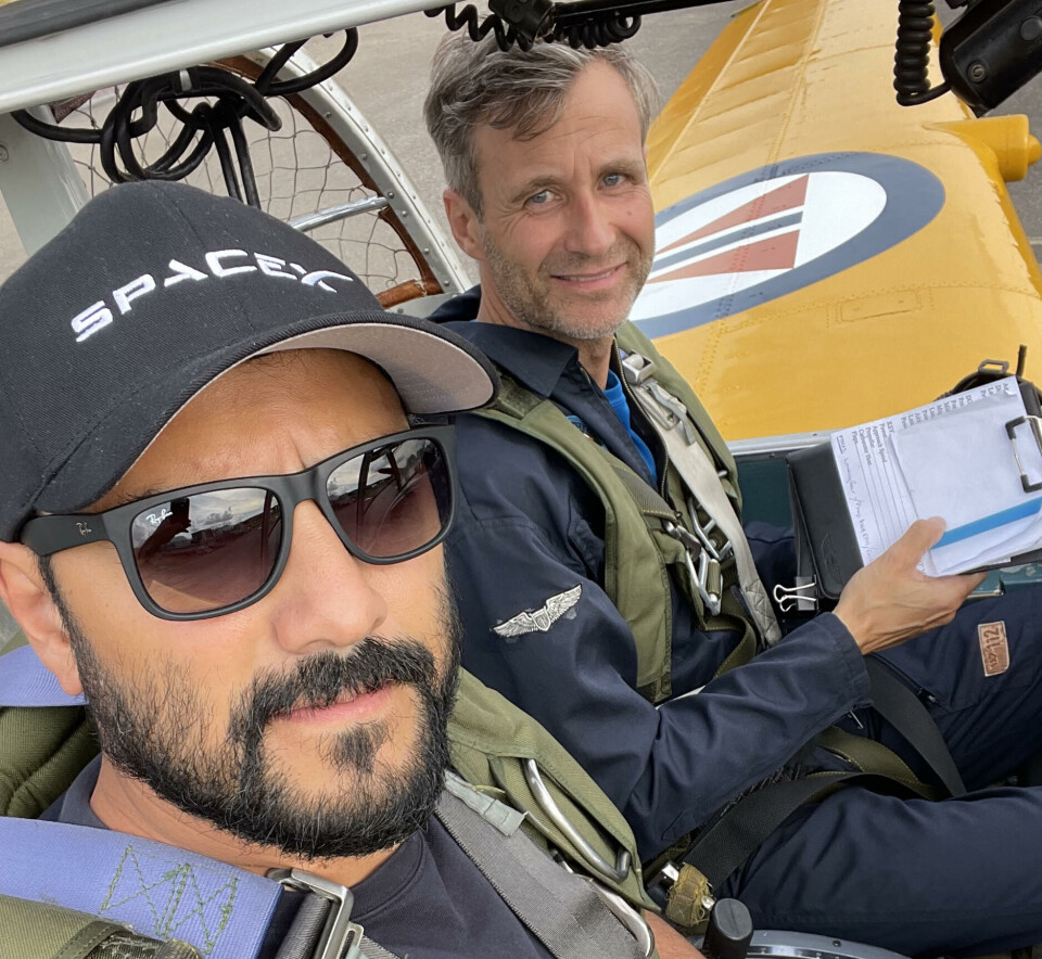 Nima og SpasceX Crew Dragon pilot, og lege I Nåva Niels Mykleby I Niels sitt akrofly etter trening