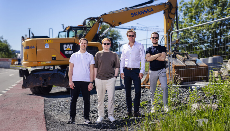 Fra venstre: Scott A. Bekke (Co-founder & CEO), Daniel Hansen (Co-founder & CPO), Christoffer Hernæs (Digitaliseringsdirektør i Skanska), Marcus Balcon (Co-founder & COO)
