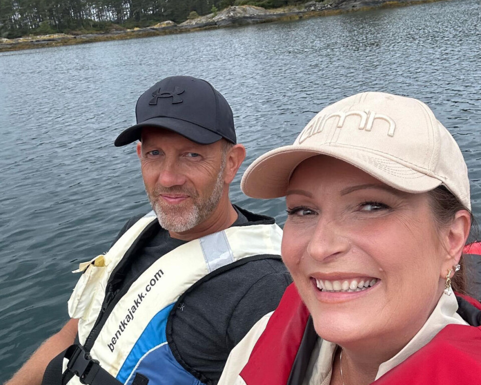 Paret på kajakktur på Moster i Bømlo