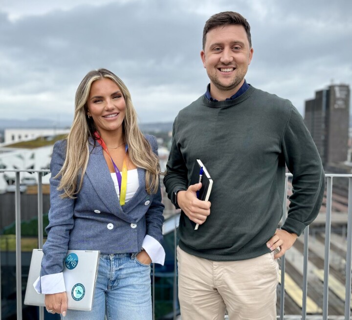 DNBs oppstartslos-gjeng er her representert ved konsulent Sigrid Høisveen Ulekleiv og Steffen Lie Pringle, som er leder av Oppstart og Vekst i DNB.
