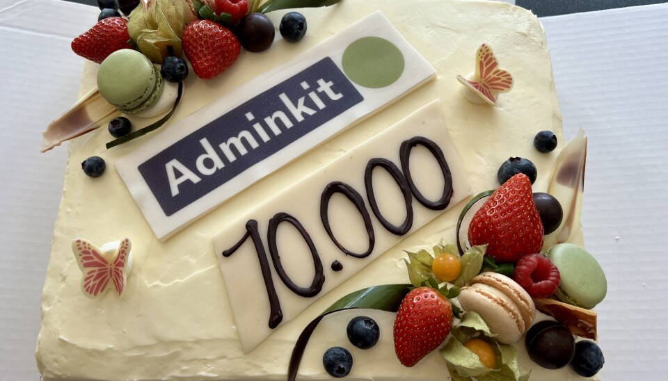 Adminkit passer på å feire - her for at det er opprettet 10.000 arbeidskontrakter gjennom deres verktøy.