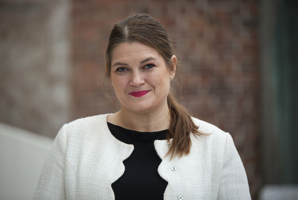 – Vi har lagt vekt på en ryddig og markedsmessig salgsprosess. Målet har vært å få best mulig pris samtidig som vi tar vare på de ansatte og statens investerte kapital, sier næringsminister Cecilie Myrseth. Næringsminister Cecilie Myrseth.
