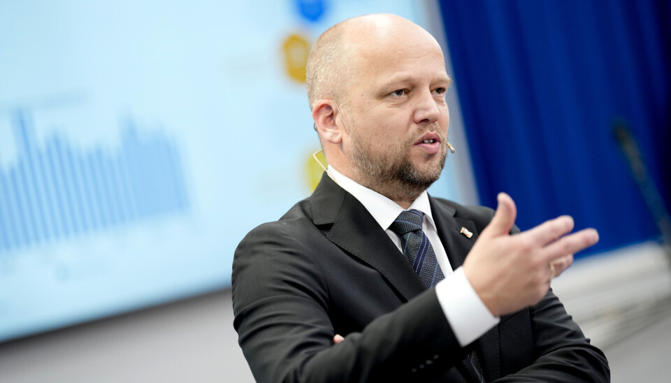 Finansminister Trygve Slagsvold Vedum (Sp) under en pressekonferanse i regjeringskvartalet etter fremleggelsen av Statsbudsjettet for 2025.