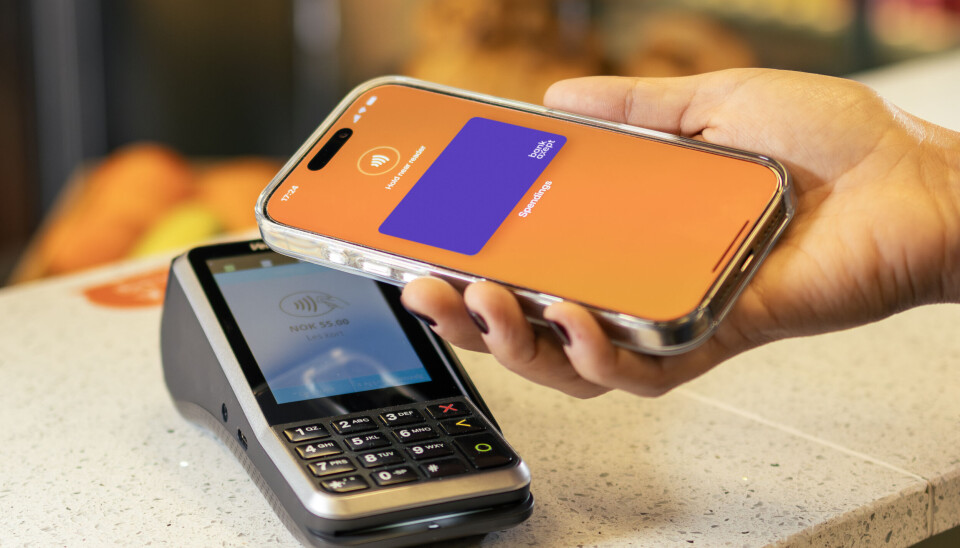 Fra og med i dag er det mulig å betale kontaktløst med Vipps i butikken.