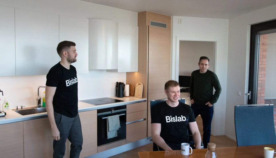 Fra høyre: Ole Kristian Haug, Martin Holten og Per Arne Tøllefsen i Bislab.