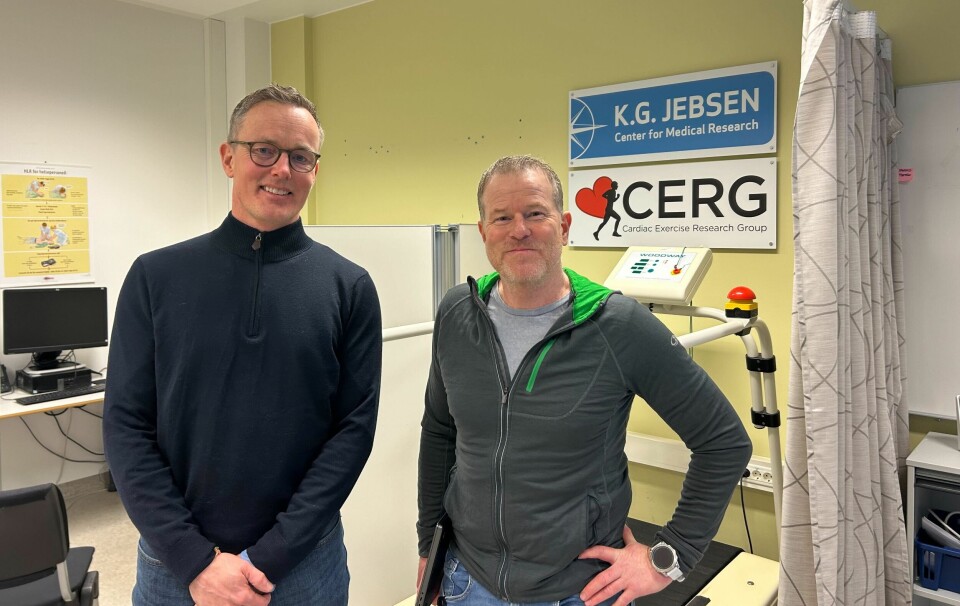 NTNU-forsker Ulrik Wisløff (t.v.) og daglig leder Alf Egil Edvardsen står bak Mia Health. Appen har allerede passert 75.000 brukere.