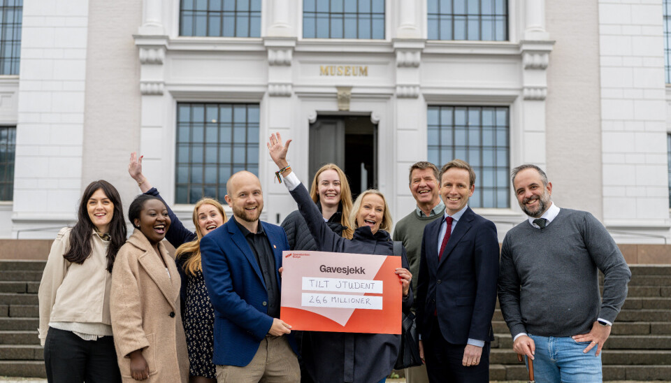 Fra venstre Cecilie Efford (UiB-student), Dorcas Mihio (UiB-student), Katrine Utaaker
Segadal (UiB), Øyvind Berge (HVL), Frida Engedahl (HVL), Stine Fiksdal (VIS),
Gottfried Greve (UiB), Frode Nergaard Fjeldstad (Agenda Vestlandet) og Bram
Timmermans (NHH).