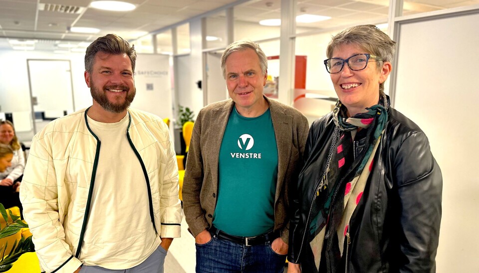 Alfred Bjørlo fra Venstre på besøk hos Torleif Markussen Lunde og Kari Øritsland hos VIS - Vestlandets Innovasjonsselskap.