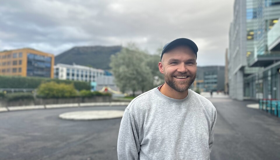 Kjetil Holmefjord fra Sondo med Ulriken i bakgrunn. Kjetil Holmefjord fra Sondo med Ulriken i bakgrunn.