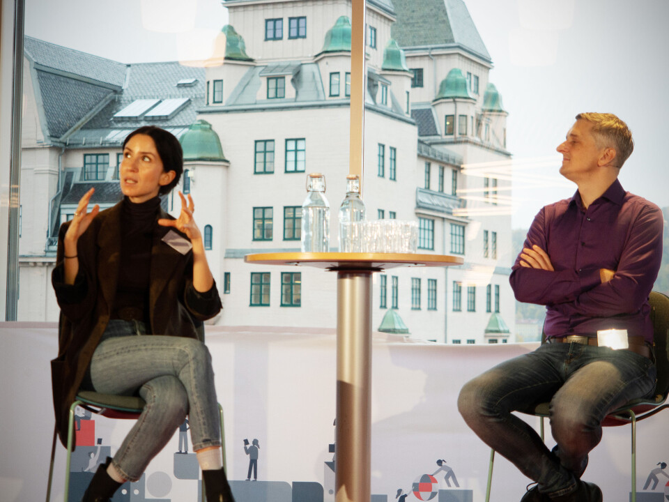 Manal Belaouane fra HV Capital og Alexander Martynau fra Nvidia Inception i samtale under Oslo Innvation Week.