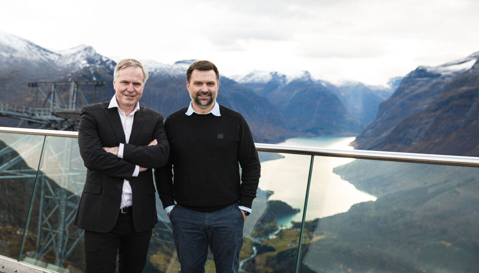 Bjørn Åge Haugen og Alfred Bjørlo i Drivkraft, her på toppen av gondolen i Loen. Bjørn Åge Haugen og Alfred Bjørlo i Drivkraft, her på toppen av gondolen i Loen.