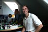 Legoen står fortsatt på bordet på loftet. Nå er det onkelbarna som bruker det. – Her spilte vi inn filmer, forteller Lasse Smedsvig.