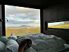 Utsikten fra Retreat-container på Færøyene.